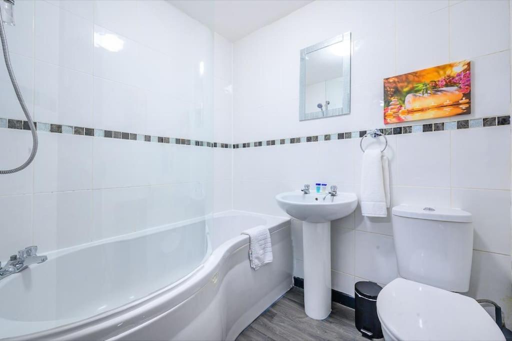 -F5Gh- For Relaxed & Cosy Stay, Free Parking, Wifi 利兹 外观 照片