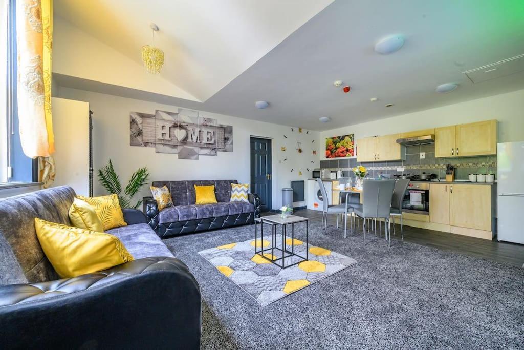-F5Gh- For Relaxed & Cosy Stay, Free Parking, Wifi 利兹 外观 照片